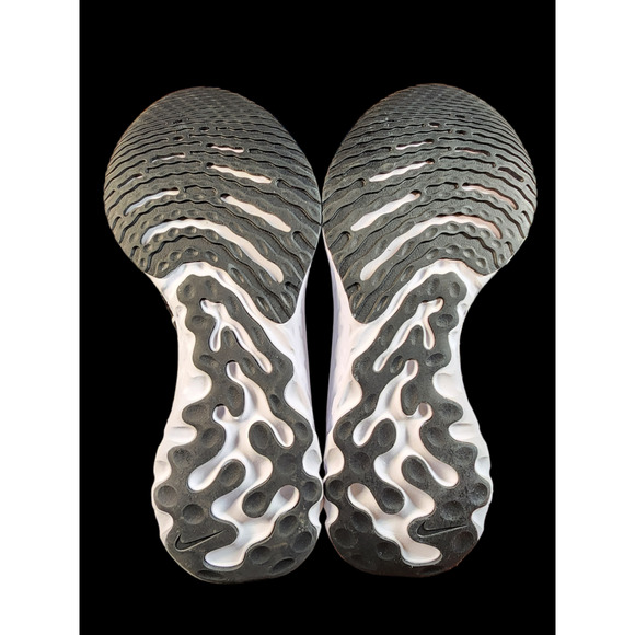 Women's Nike React Infinity 2 Black/White NEW size 10 - Picture 4 of 4